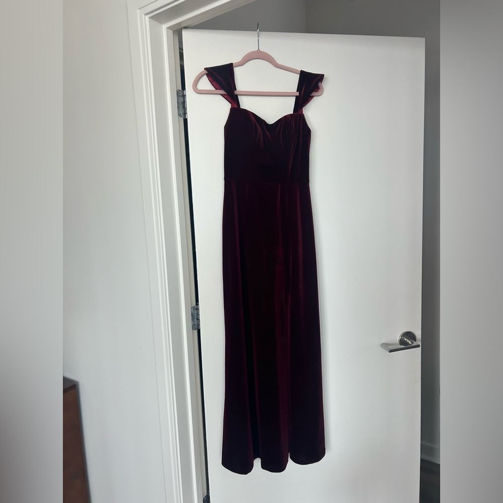 Velour Jenny Yoo (deep maroon color)